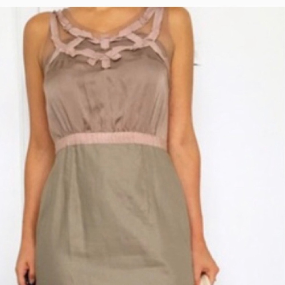 Loft Dress - Picture 8 of 8